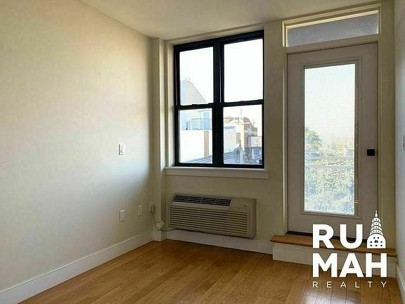 3rd image of 1633 Dekalb Ave #3I