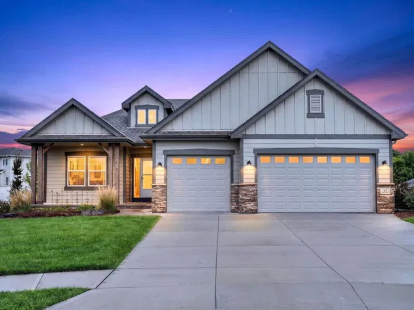 15 Butternut Cir, Council Bluffs, IA 51503