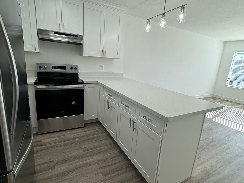1st image of 280 Howland St #306