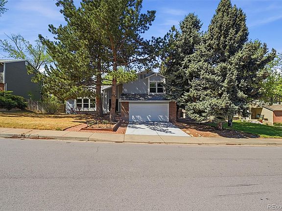 3rd image of 7711 S Rosemary Way