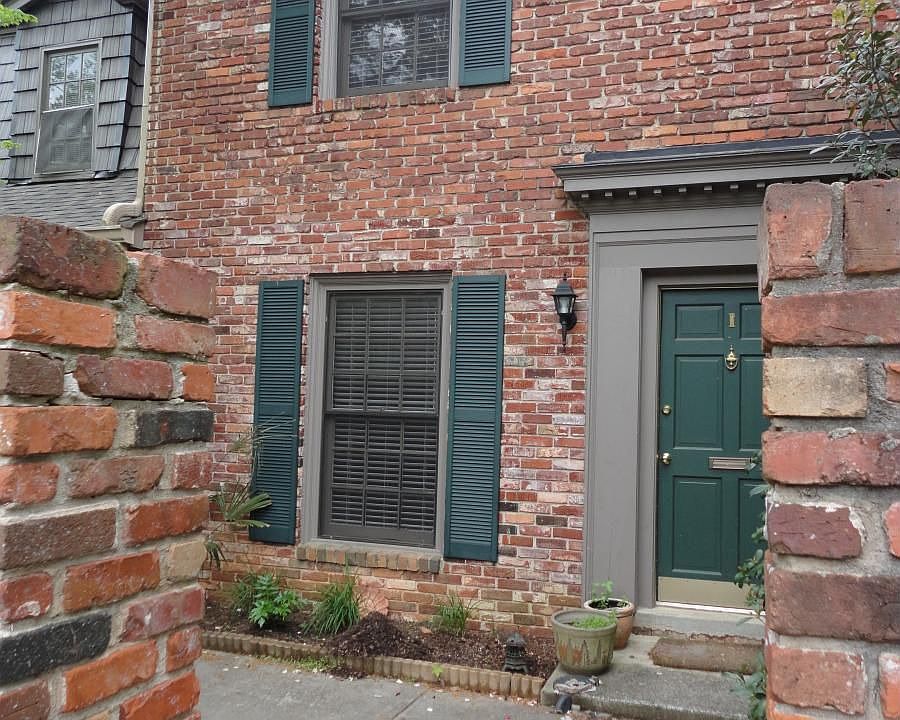 Cozy All brick townhome