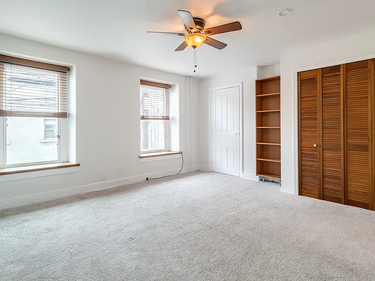 129 Krams Ave — Photo 20