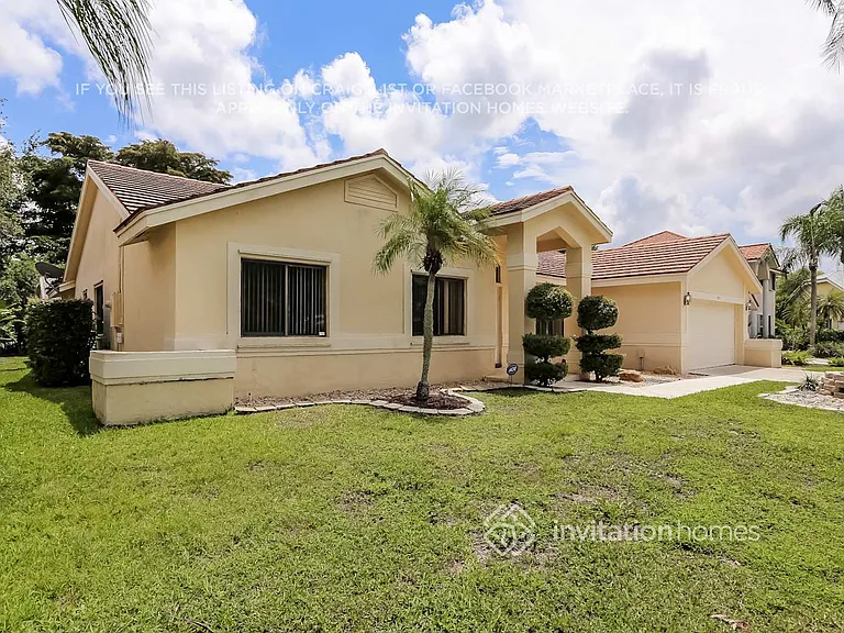3932 NW 55th St — Photo 3