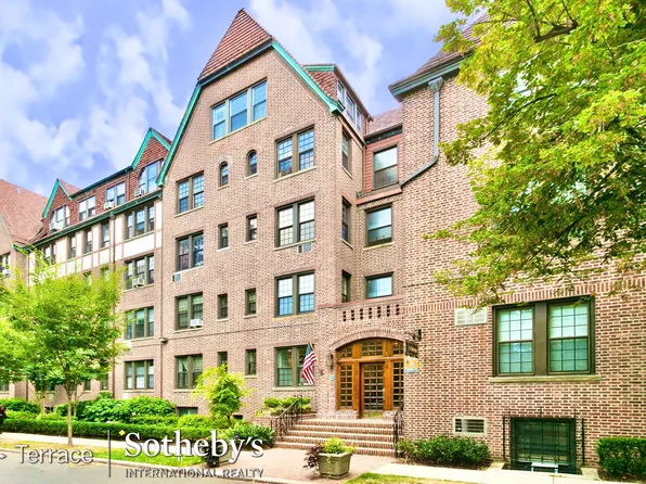 6 Burns Street image 1 of 15