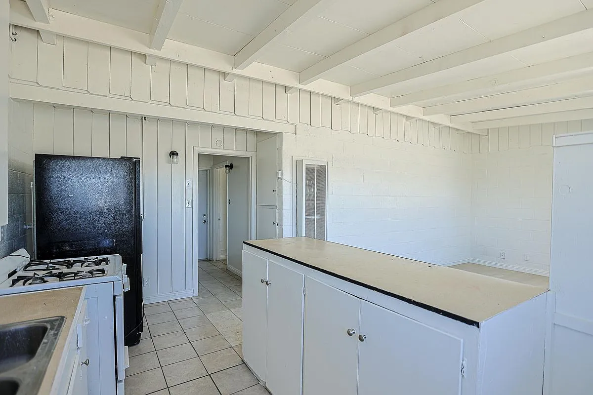 1 bed, 1.0 bath, 600 sqft, $1,050 — Photo 4