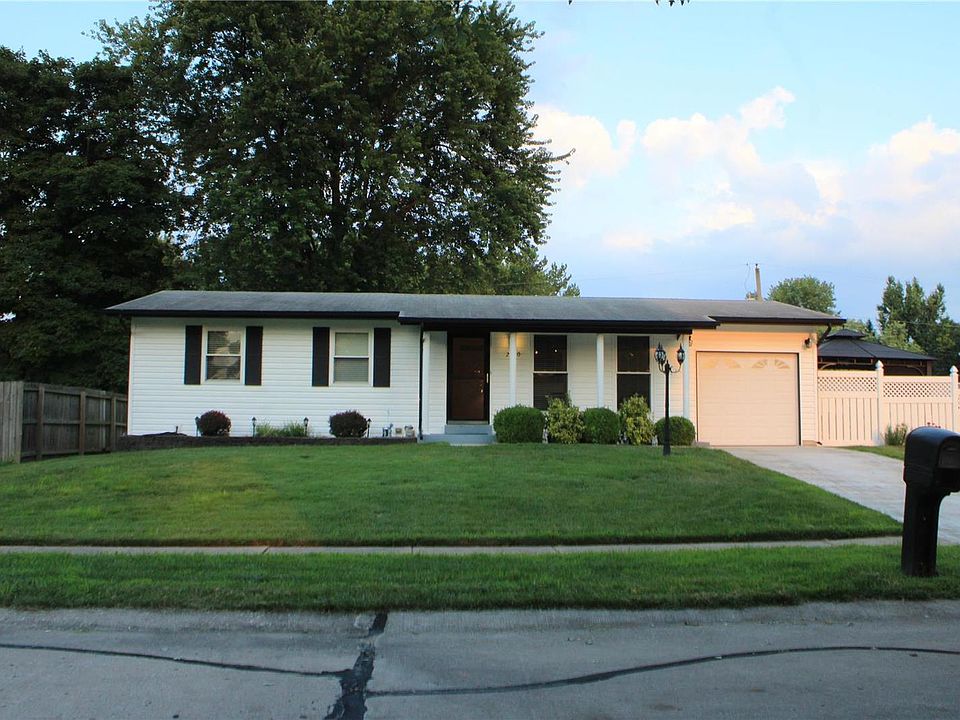 1st image of 2550 Valley Brook Dr