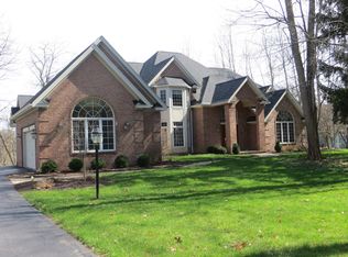 191 Miles Cutting Ln, Pittsford, NY 14534