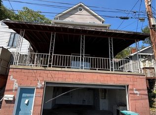 112 W 13th Ave, Tarentum, PA 15084