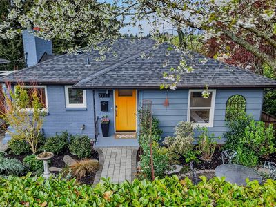 3711 31st Avenue W, Seattle, WA, 98199