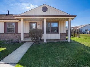 24569 Woodbridge Rd, Warren, MI 48091