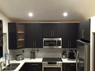 16266 SW 100th Ter, Miami, FL 33196