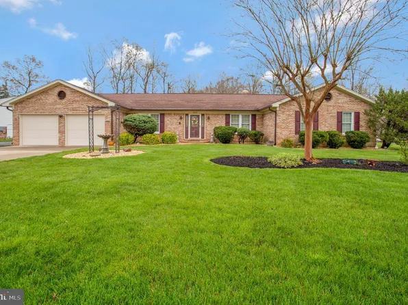 103 Mallard Ln, La Plata, MD 20646