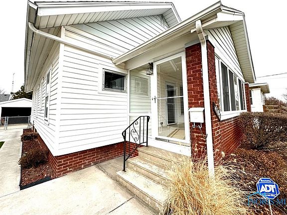 3rd image of 4107 Belmar Ave