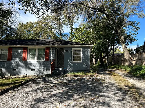 218 McKennell Dr Photo 1