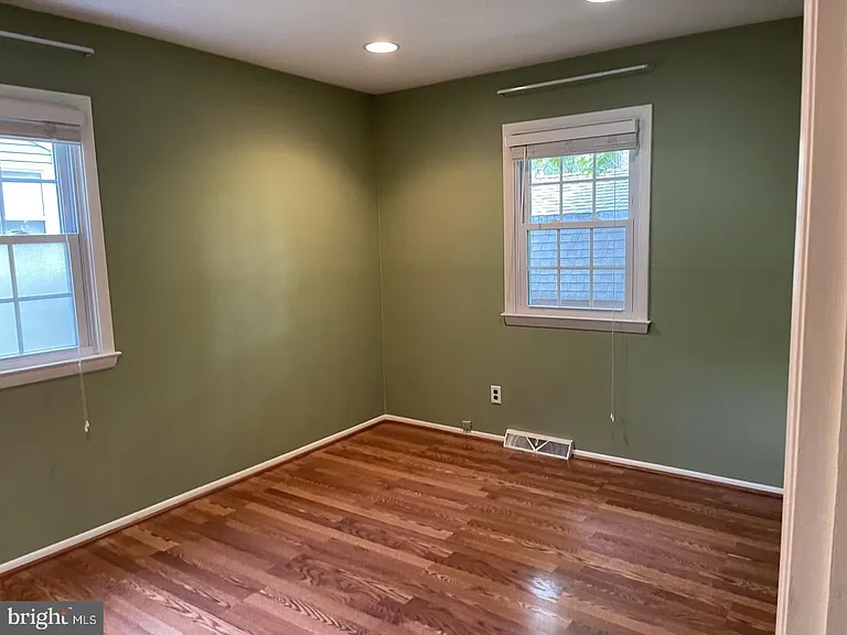 507 Webb Rd — Photo 14
