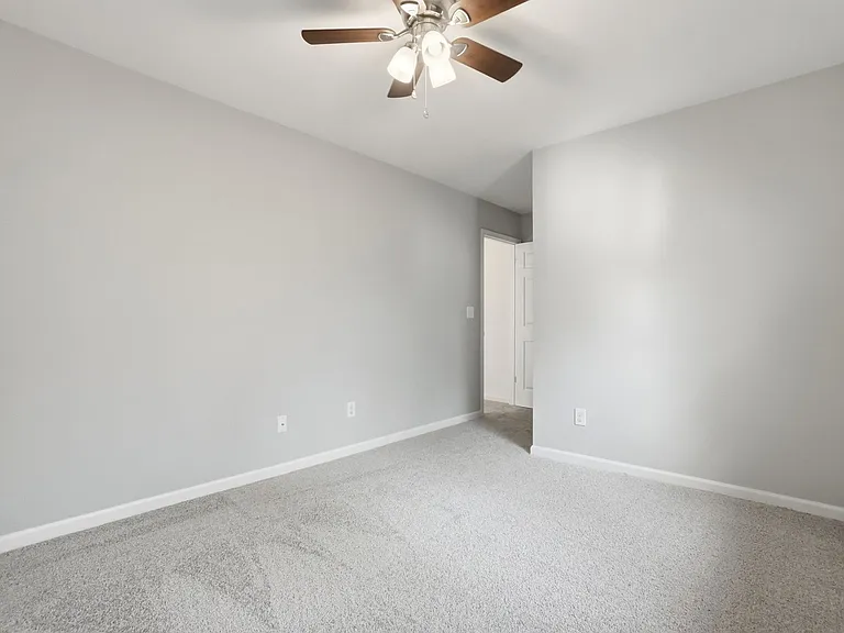 1906 Treefrog Ct — Photo 28