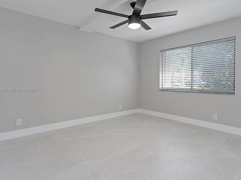 193 Lakeview Dr #103 — Photo 35