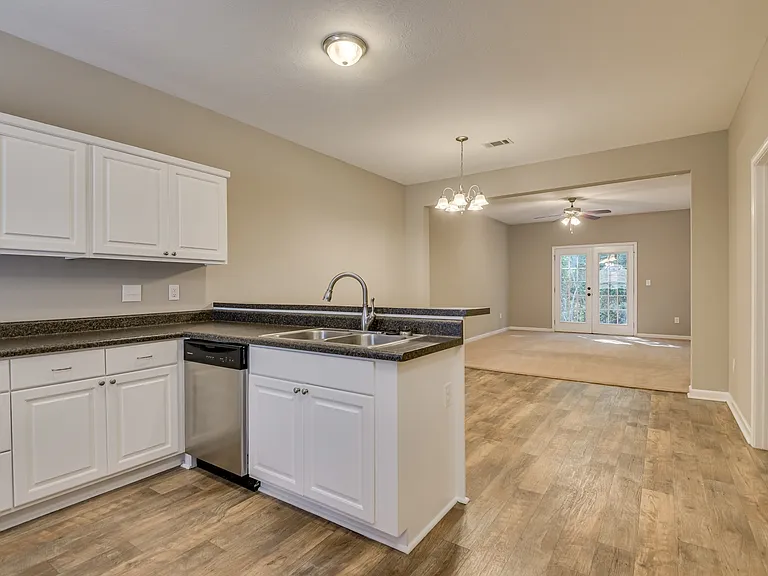 205 Old Berzelia Rd — Photo 23