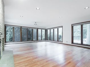 1122 Nichols Rd, Monona, WI 53716