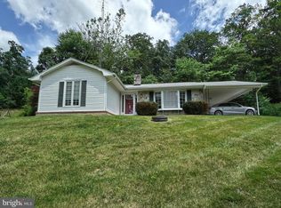 7633 Dollyhyde Rd, Mount Airy, MD 21771
