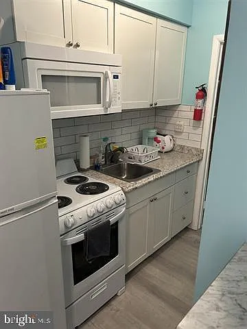 9401 Pacific Ave #7 — Photo 12