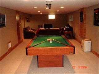 4th image of 22W437 Foster Ave