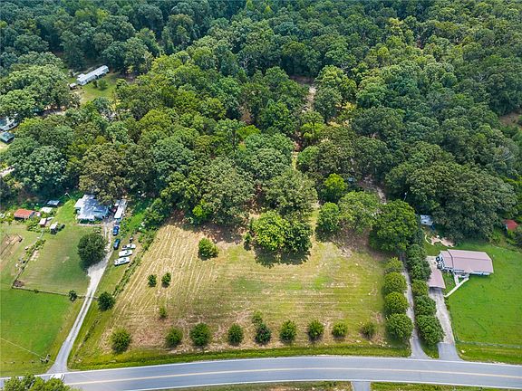 3rd image of 3000 Flat Rock Rd