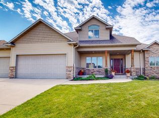 549 22nd Ave SW, Rochester, MN 55901