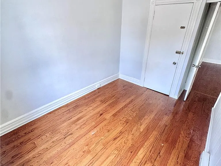 501 W Allen St #2 — Photo 14