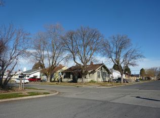 623 S 11th Ave, Yakima, WA 98902
