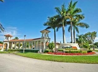 15803 SW 103rd Ln, Miami, FL 33196