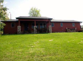 902 Chestnut Mountain Rd, Canton, NC 28716