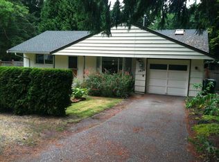 1010 NE 126th St, Seattle, WA 98125