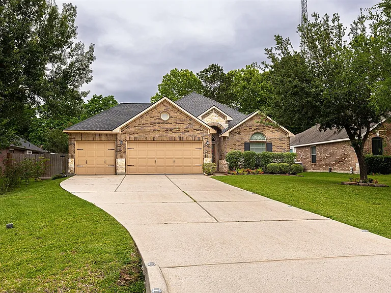 33311 Greenfield Forest Dr — Photo 1
