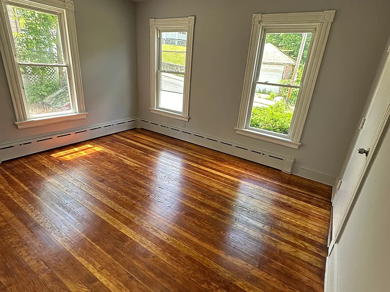 1225 Bank St #1 — Photo 10