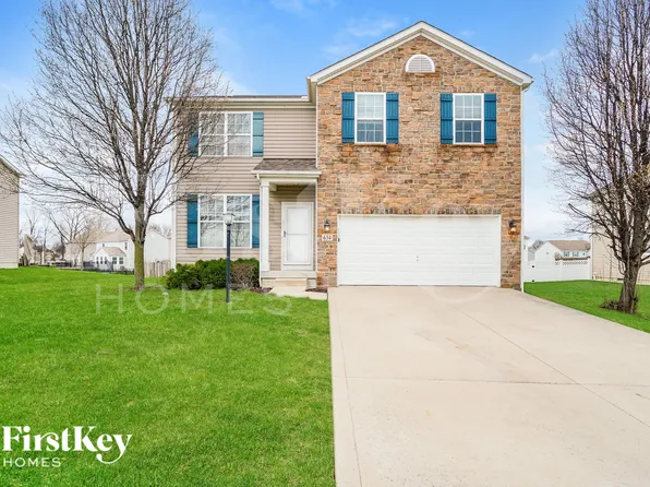 634 Preston Trails Dr, Pickerington, OH 43147