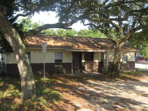 693 Tyner St #A, Fort Walton Beach, FL 32547