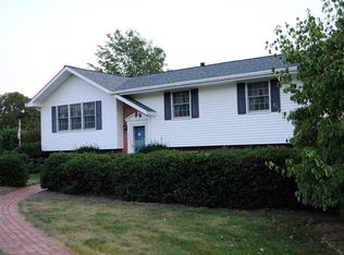 1215 Saint Clair St, Latrobe, PA 15650
