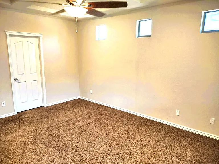7332 Meadow Sage Dr — Photo 22