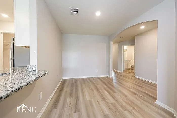 25397 Cypress Bend Dr — Photo 9