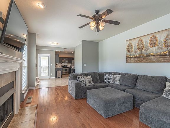 4th image of 1161 Chinook Cir