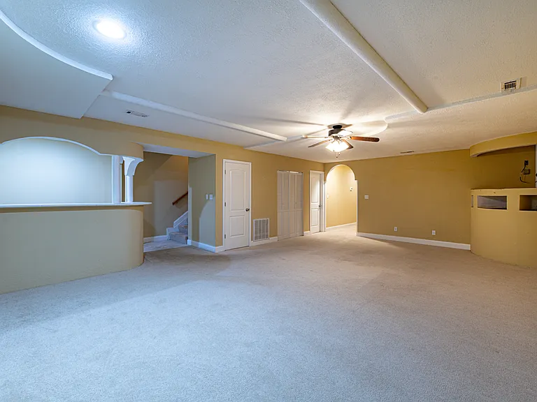 3029 Champions Dr — Photo 29