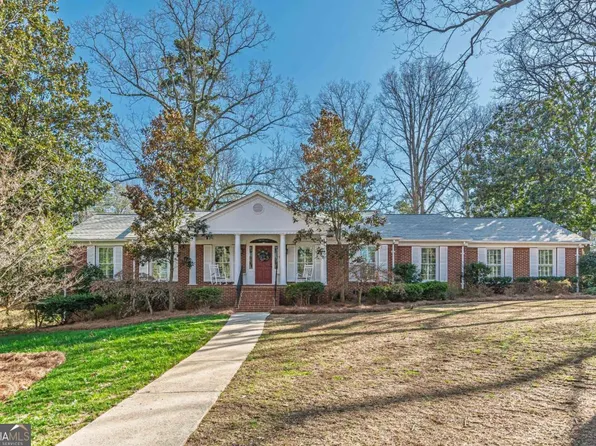 731 Pine Valley Rd SW, Mableton, GA 30126