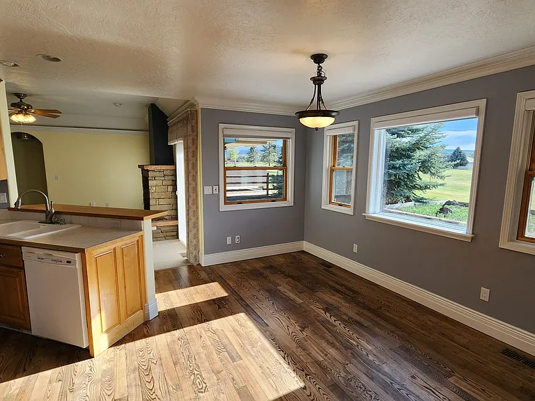 3808 Lone Tree Ln — Photo 5