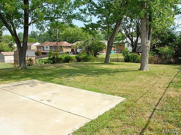 2nd image of 9508 Dorisann Ct