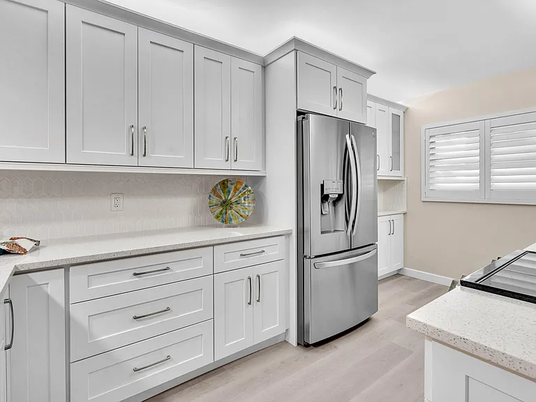 23249 Barwood Ln N #205 — Photo 9