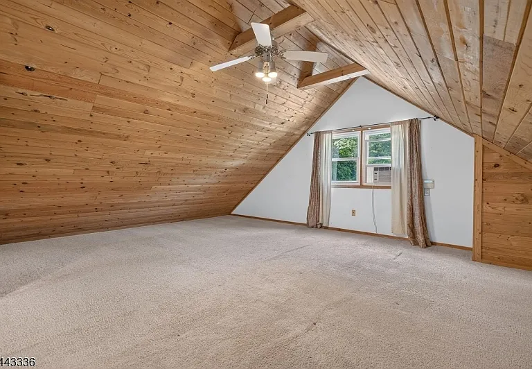 42 Woodcrest Dr — Photo 14