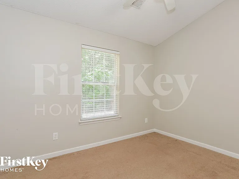 128 Watercress Ct — Photo 11