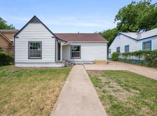 1005 E Robert St, Fort Worth, TX 76104