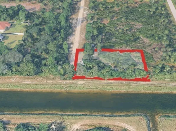 6000 Tena Ave N, Lehigh Acres, FL 33971